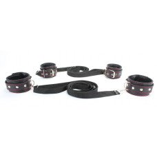 Черный бондажный набор с красной строчкой Черный бондажный набор с красной строчкой