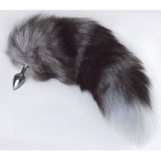 Серебристая анальная пробка с пушистым хвостом Серебристая анальная пробка с пушистым хвостом