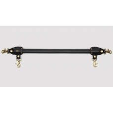 Черная распорка для ног Bound to You Faux Leather Spreader Bar - 50,8 см. Черная распорка для ног Bound to You Faux Leather Spreader Bar - 50,8 см.