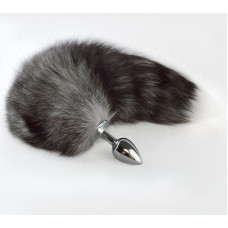 Серебристая анальная пробка с серым хвостиком Серебристая анальная пробка с серым хвостиком