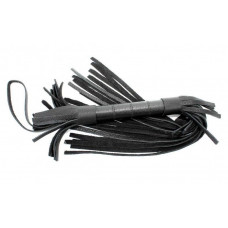 Короткая чёрная плетка из натуральной кожи - 45 см. Короткая чёрная плетка из натуральной кожи - 45 см.