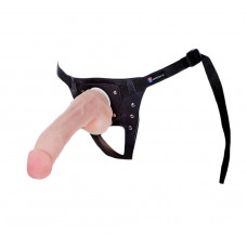 Податливый фаллос на трусиках Harness - 20,5 см. Податливый фаллос на трусиках Harness - 20,5 см.