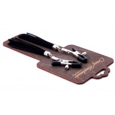 Зажимы на соски с черными замшевыми кисточками Зажимы на соски с черными замшевыми кисточками