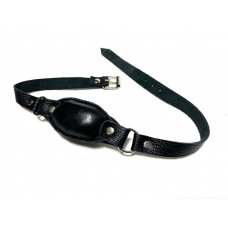 Черный кожаный кляп на ремешках с пряжкой Черный кожаный кляп на ремешках с пряжкой