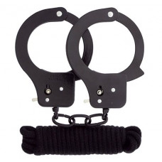 Чёрные наручники из листового металла в комплекте с веревкой BONDX METAL CUFFS&LOVE ROPE SET Чёрные наручники из листового металла в комплекте с веревкой BONDX METAL CUFFS&LOVE ROPE SET