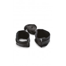 Набор для BDSM игры Sub & Dom Kit черный: Набор для BDSM игры Sub & Dom Kit черный: