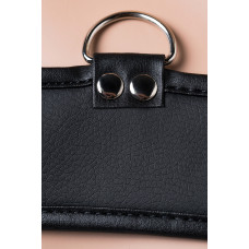 Страпон на креплении LoveToy Woman Medium с 3 насадками телесный